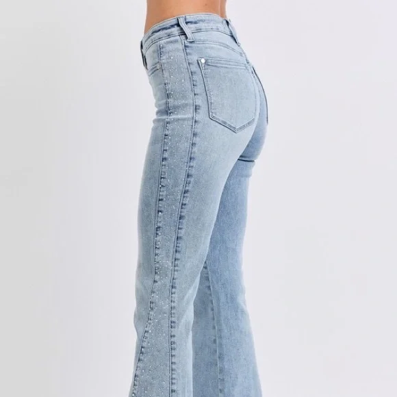 Judy Blue Full Size Mid Rise Rhinestone Side Panel Detail Flare Jeans Plus Size - Picture 13 of 15